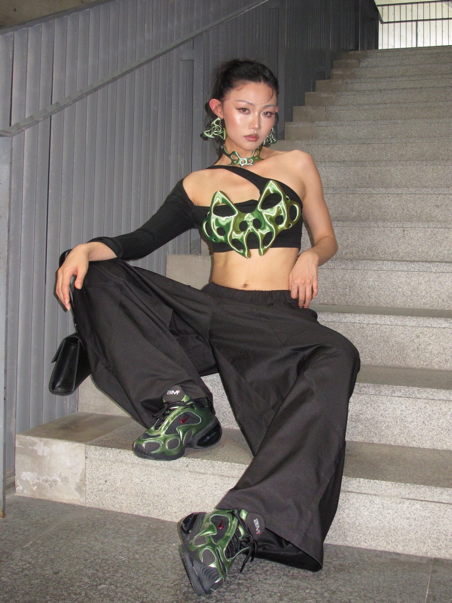YALA.Lab | 3D Printed Hollowed-out Future Tech-sense Y3K Spicy Girl Skeleton Breastplate