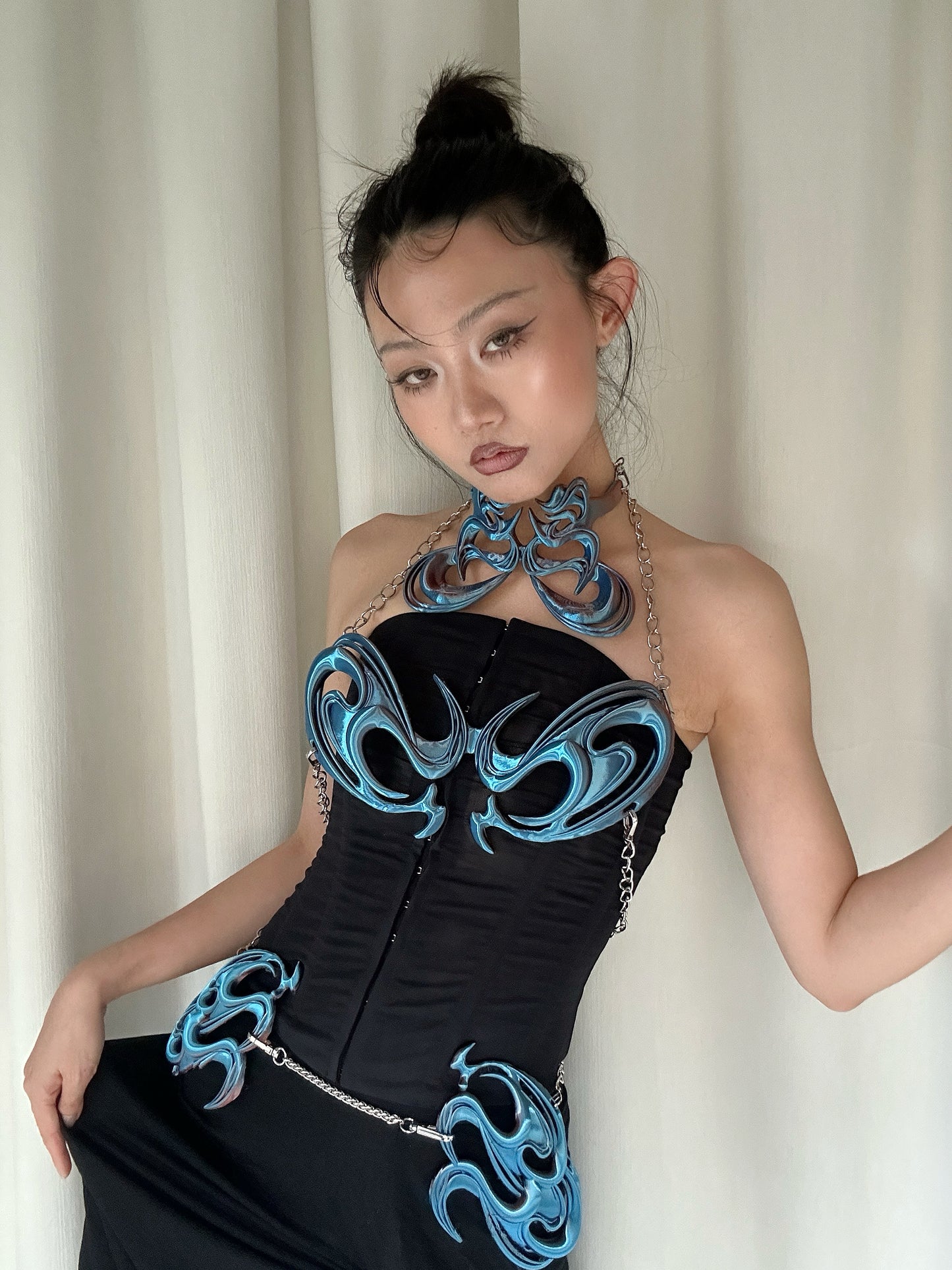 YALA.Lab | 3D Printed Future Mechanical Y3K Spicy Girl Totem Chest Armor and Waist Armor • Blue Chameleon Chest