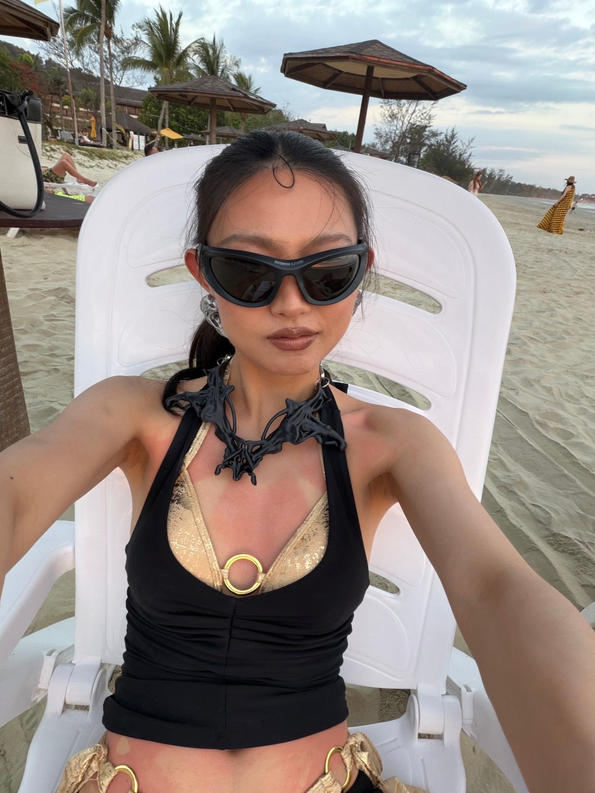 YALA.Lab|3D-printed bone-wing futuristic Y3K girl choker