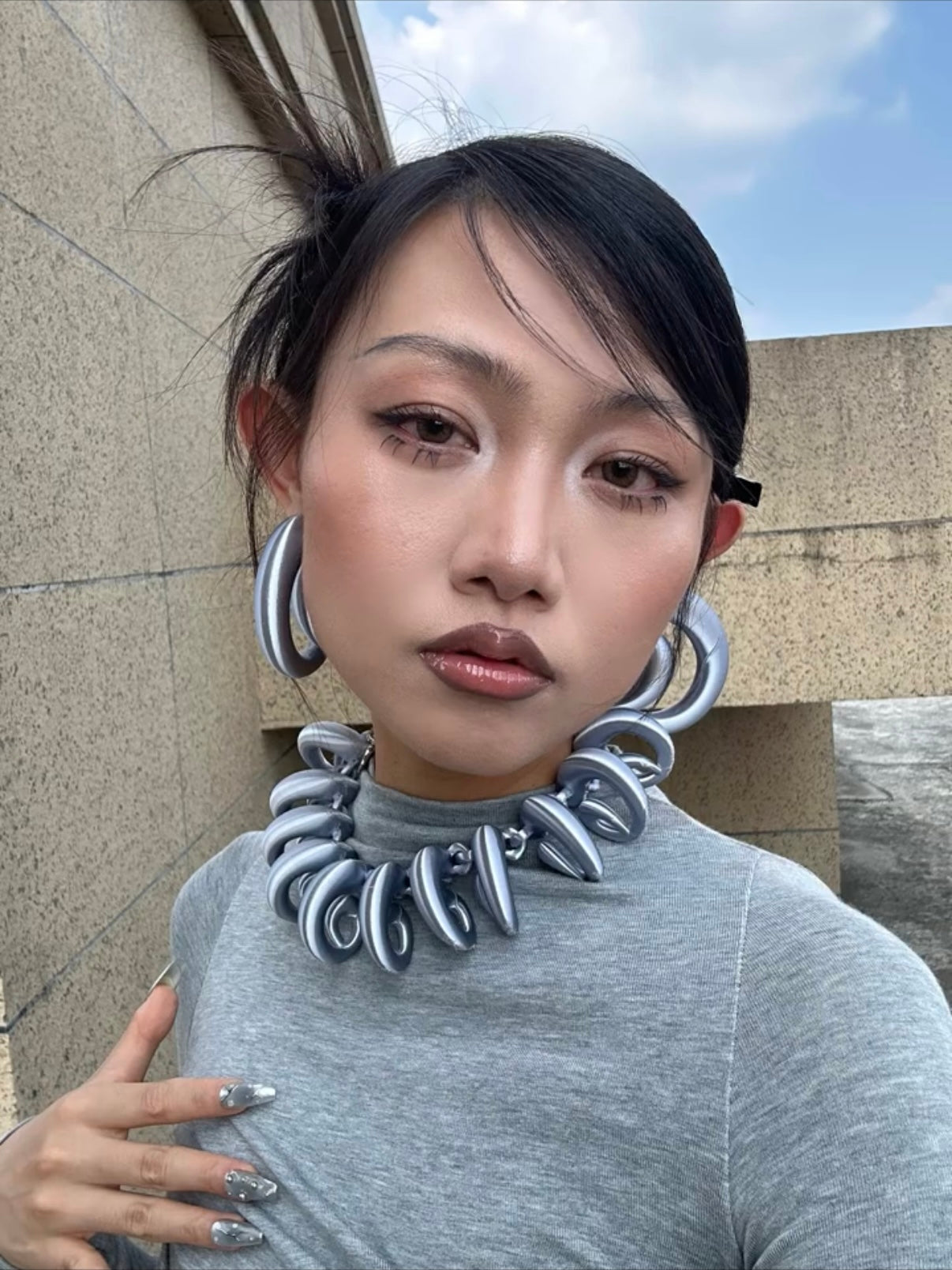 YALA.Lab | 3D Printed Futuristic Y3K Cool Girl Necklace and Earrings Set. Silver Necklace