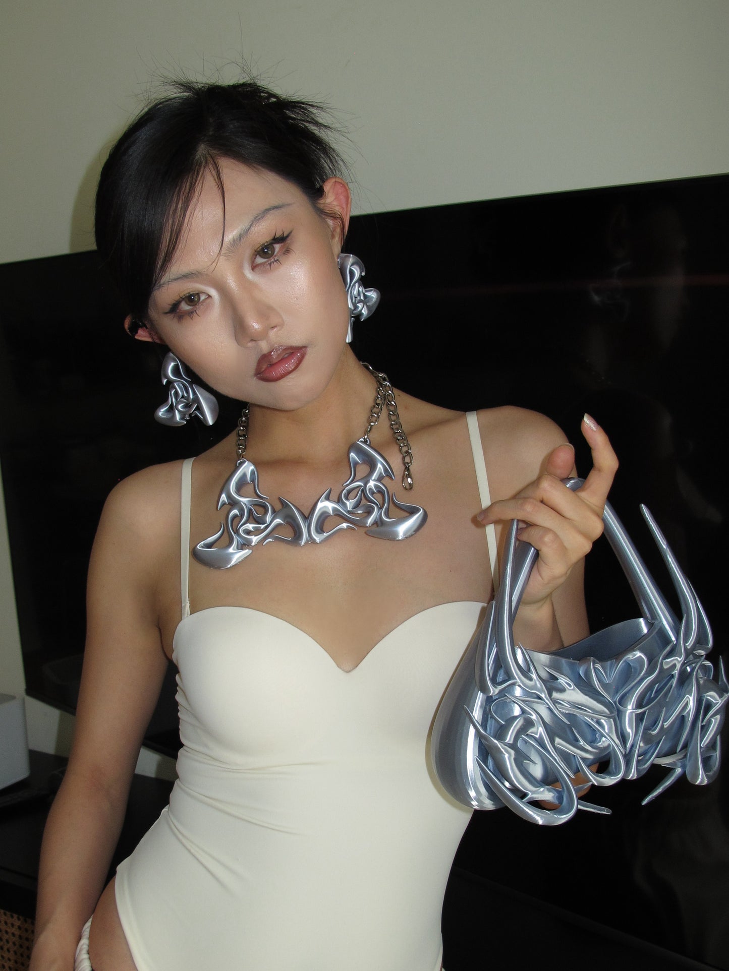 YALA.Lab | 3D printed biochemical triangular totem futuristic tech accessory set for Y3K girl with exaggerated earrings and necklaces
