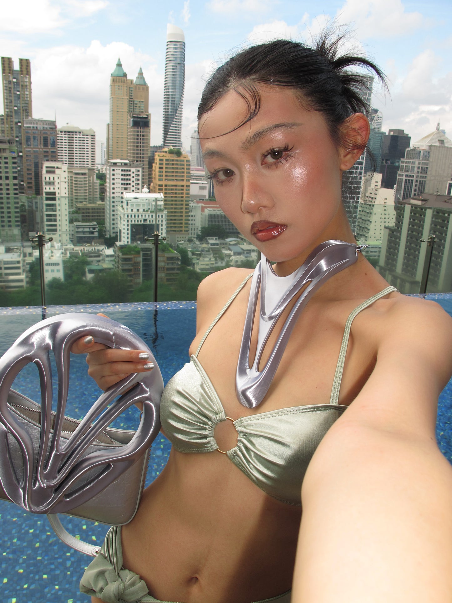 YALA.Lab | Y3K Handle Bag Design — 3D-Printed Futuristic Alien Totem Style