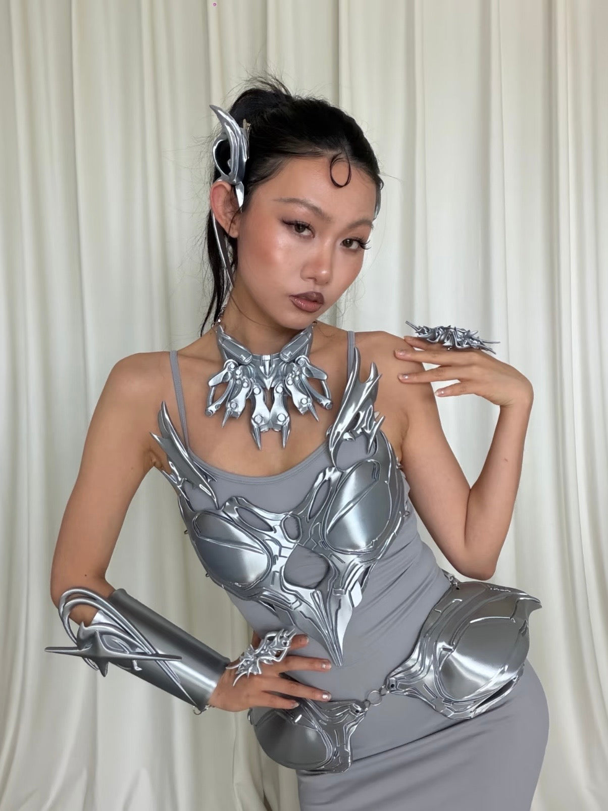 YALA.Lab | 3D Printed Futuristic Cyber Female Armor Y3K Unique and Limited Edition Hairpin Set
