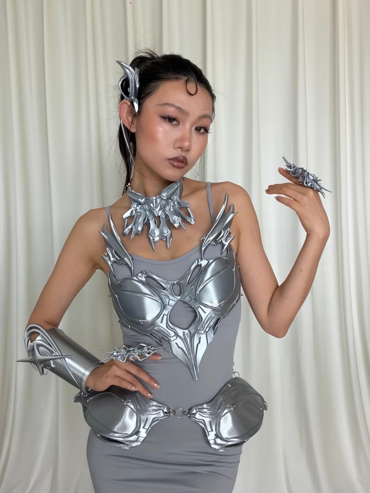 YALA.Lab | 3D Printed Futuristic Cyber Female Armor Y3K Unique and Limited Edition Hairpin Set